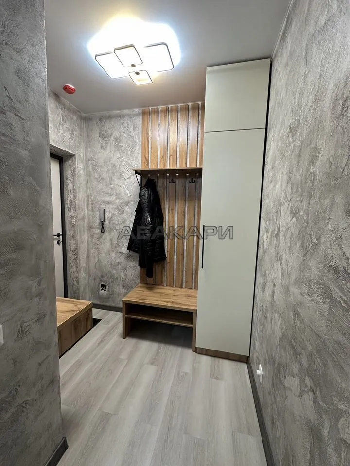 2-комнатная Свободный проспект, 66М  за 50000 руб/мес фото 1