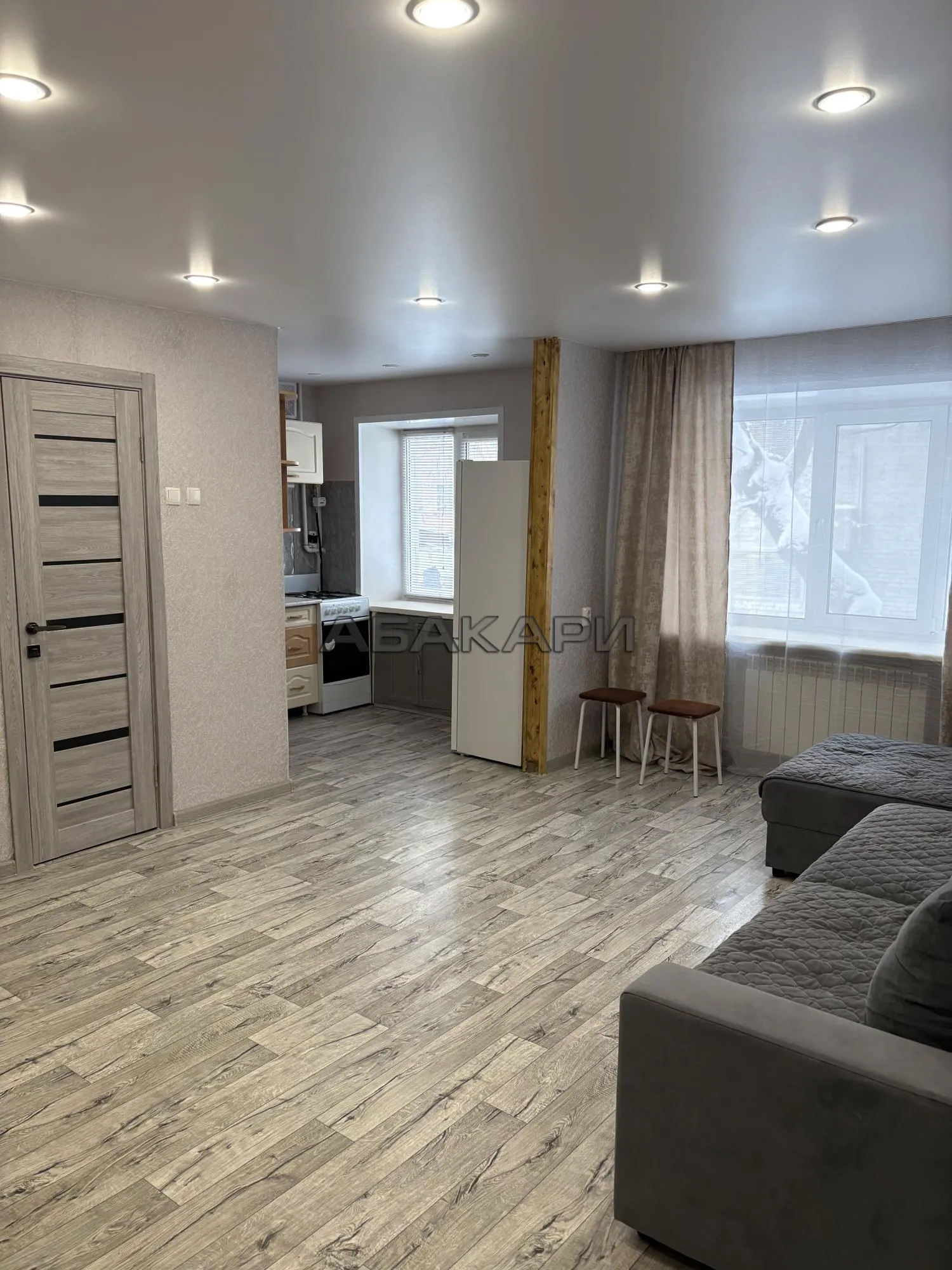 3-комнатная 2-я Краснофлотская улица, 19  за 40000 руб/мес фото 2