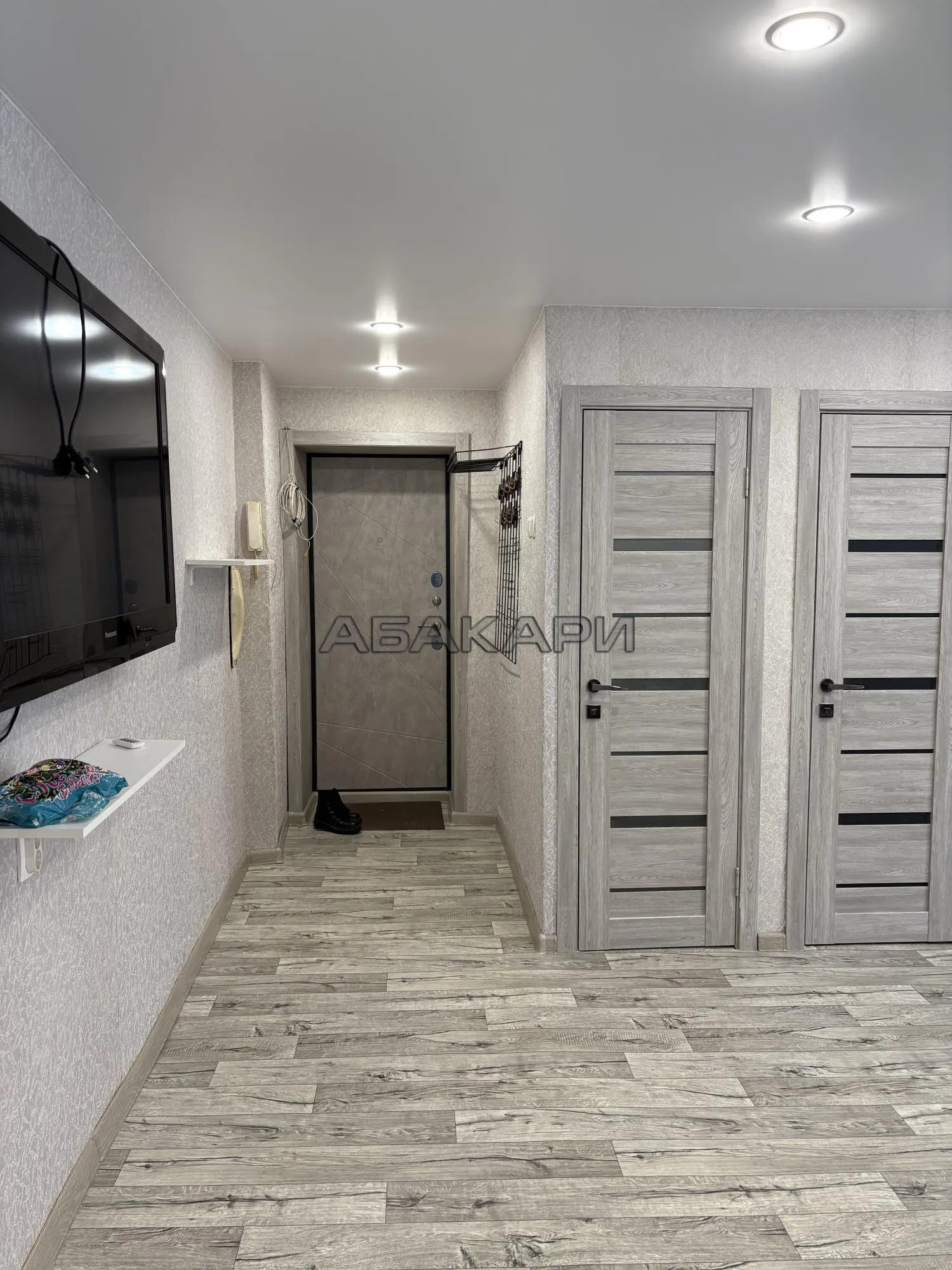 3-комнатная 2-я Краснофлотская улица, 19  за 40000 руб/мес фото 3