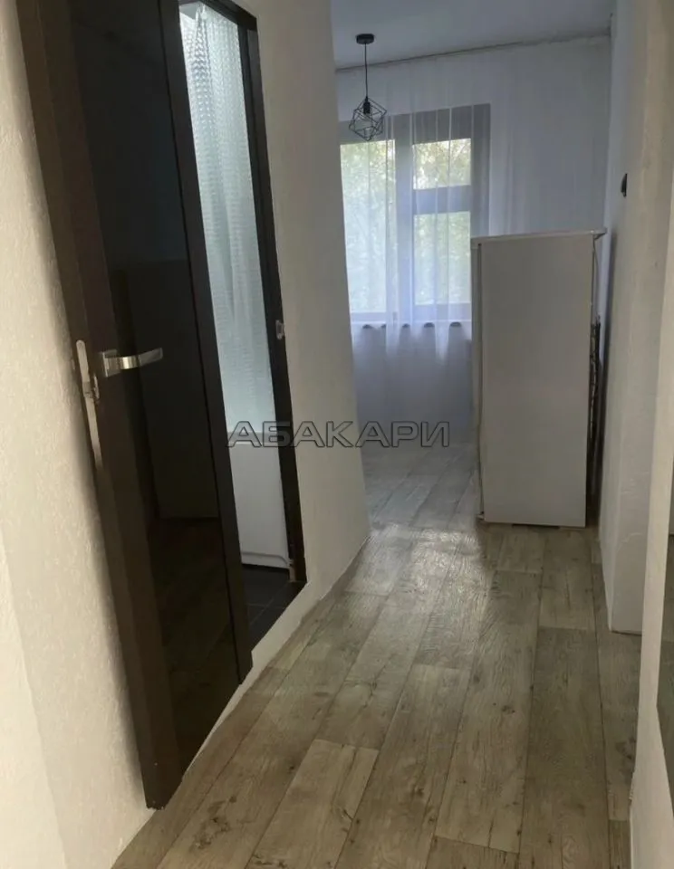 2-комнатная улица 26 Бакинских Комиссаров, 32Б  за 30000 руб/мес фото 5