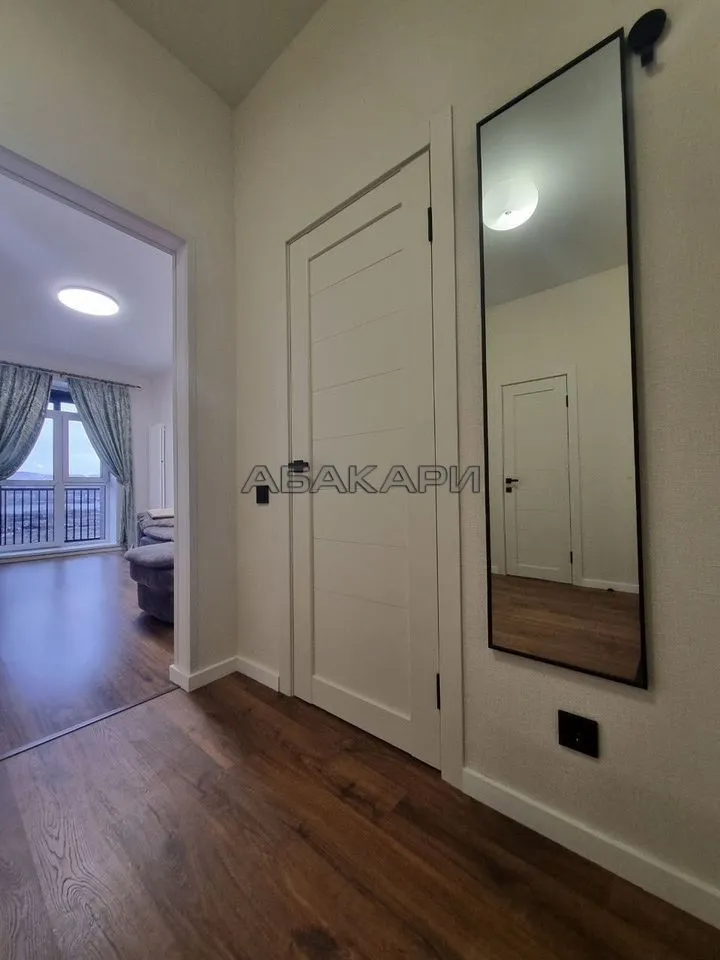 2-комнатная улица Бограда, 105  за 50000 руб/мес фото 2