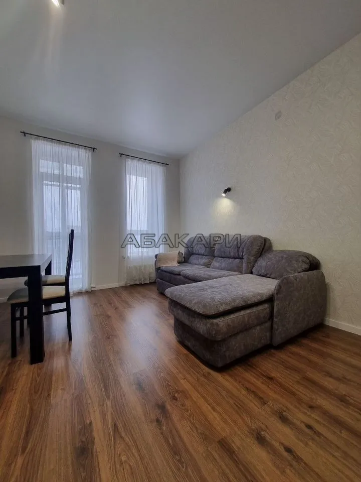 2-комнатная улица Бограда, 105  за 50000 руб/мес фото 11