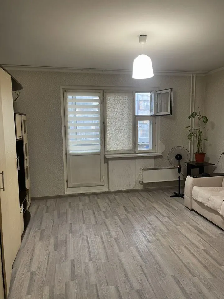 1-комнатная Взлётная улица, 26Г  за 35000 руб/мес фото 2