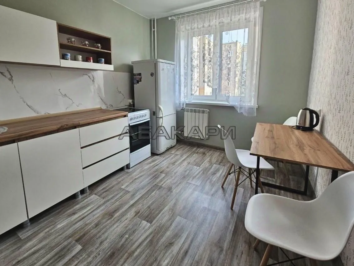 2-комнатная Взлётная улица, 8 за 42000 руб/мес фото 1 2-комнатная Взлётная улица, 8 за 42000 руб/мес фото 1