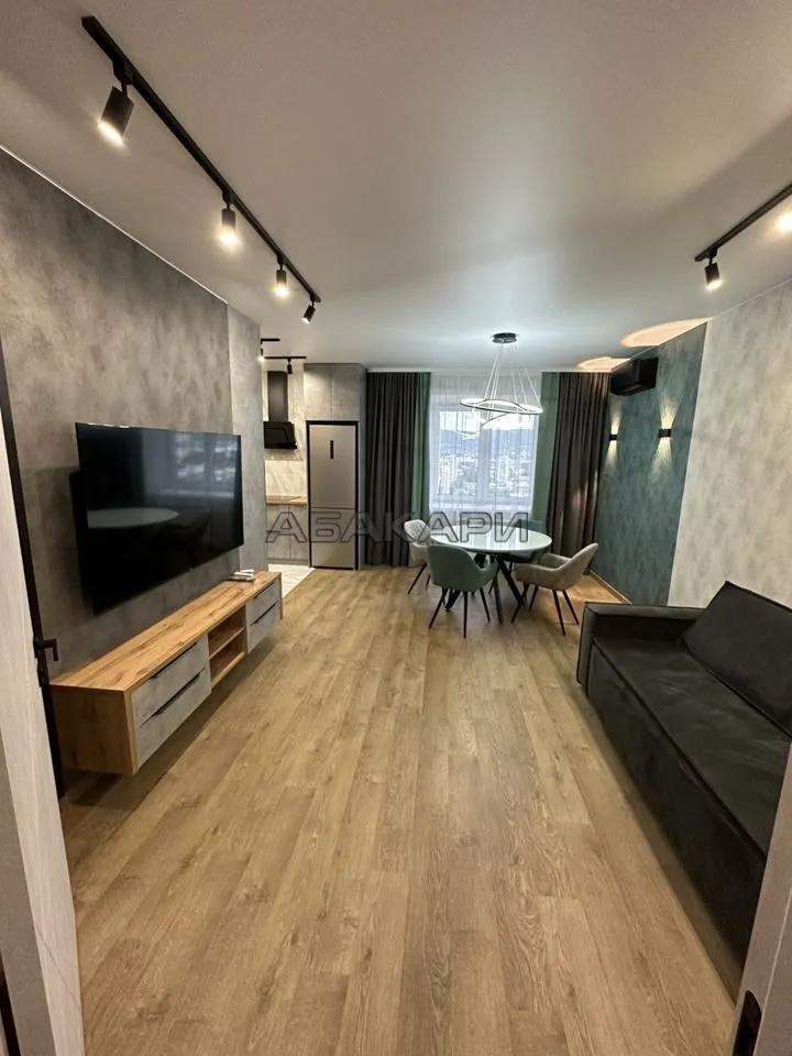 2-комнатная Южная набережная, 14 за 85000 руб/мес фото 1 2-комнатная Южная набережная, 14 за 85000 руб/мес фото 1