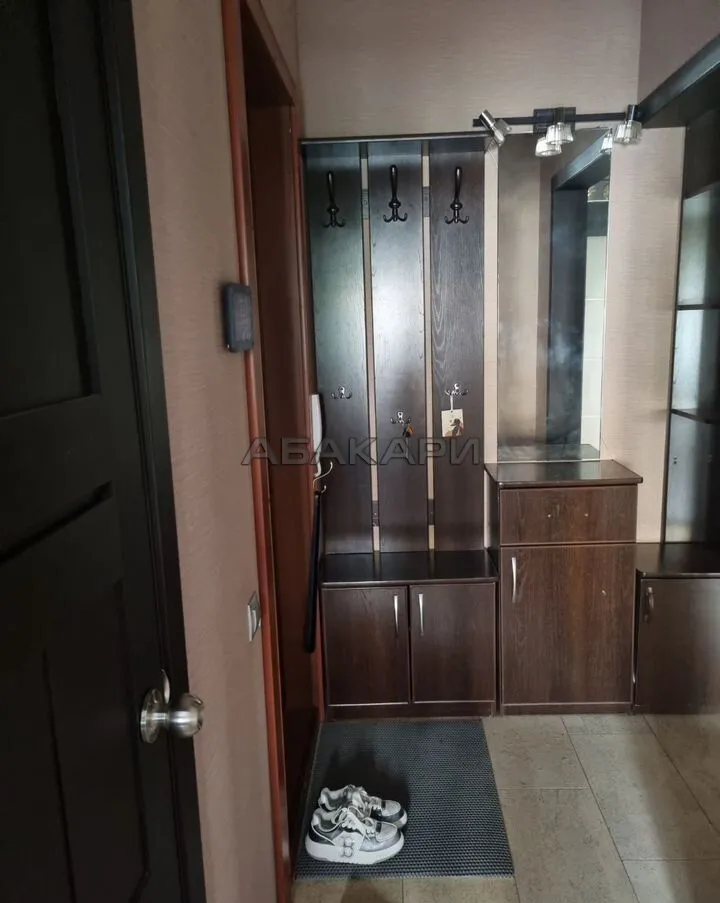 3-комнатная улица Молокова, 68  за 45000 руб/мес фото 12