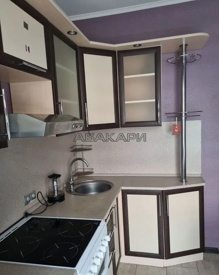 3-комнатная улица Молокова, 68  за 45000 руб/мес фото 3