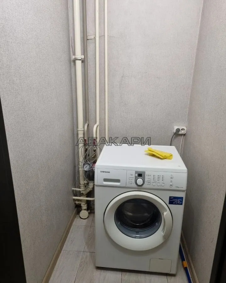 3-комнатная улица Молокова, 68  за 45000 руб/мес фото 11