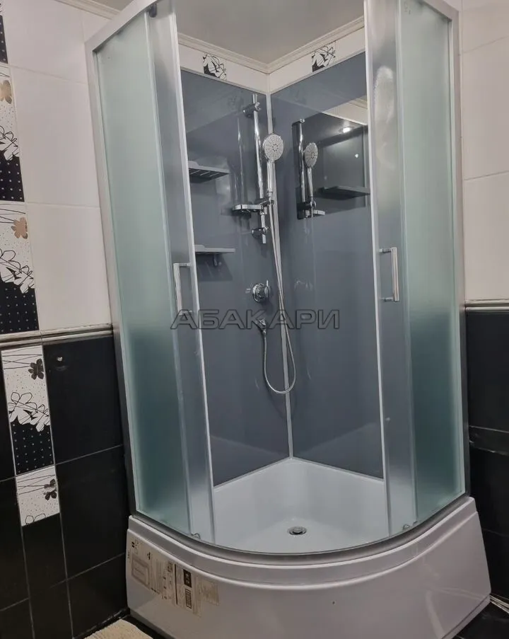 3-комнатная улица Молокова, 68  за 45000 руб/мес фото 15