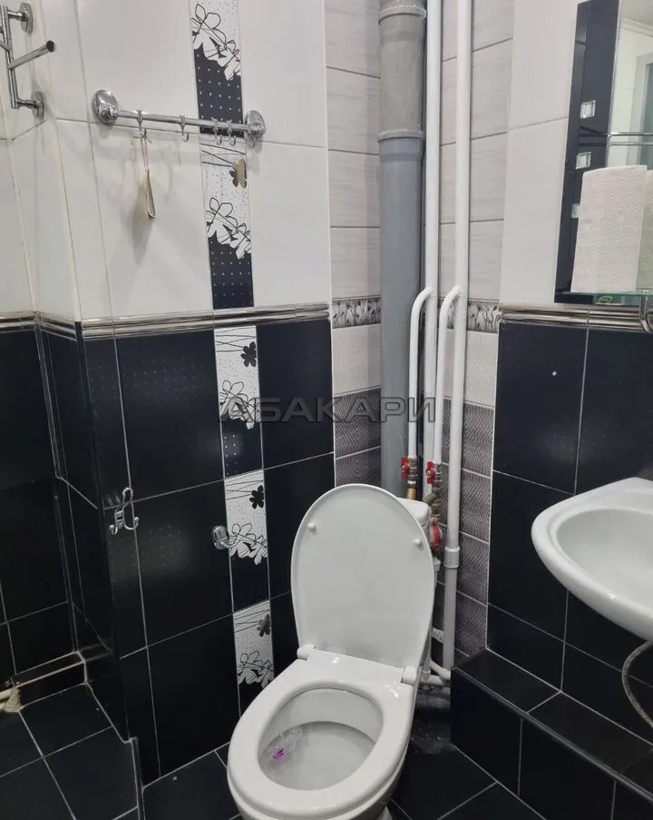 3-комнатная улица Молокова, 68  за 45000 руб/мес фото 16