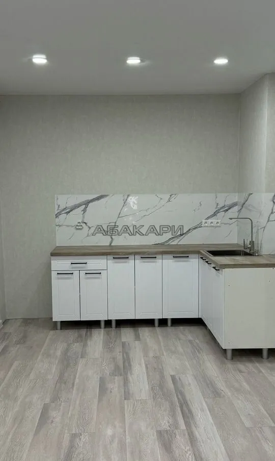 2-комнатная улица Александра Матросова, 30В  за 35000 руб/мес фото 2