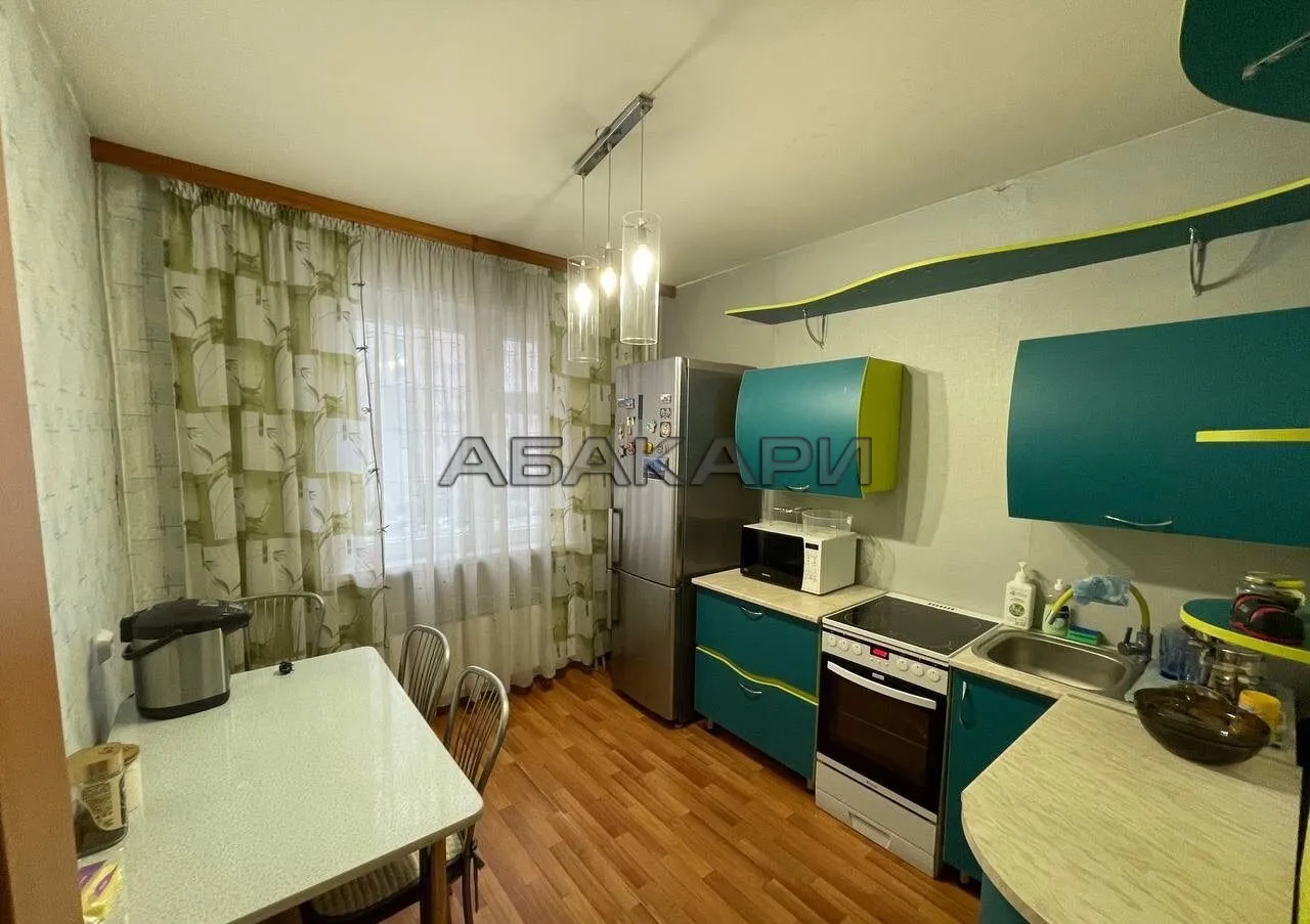 2-комнатная улица Серова, 38  за 35000 руб/мес фото 1