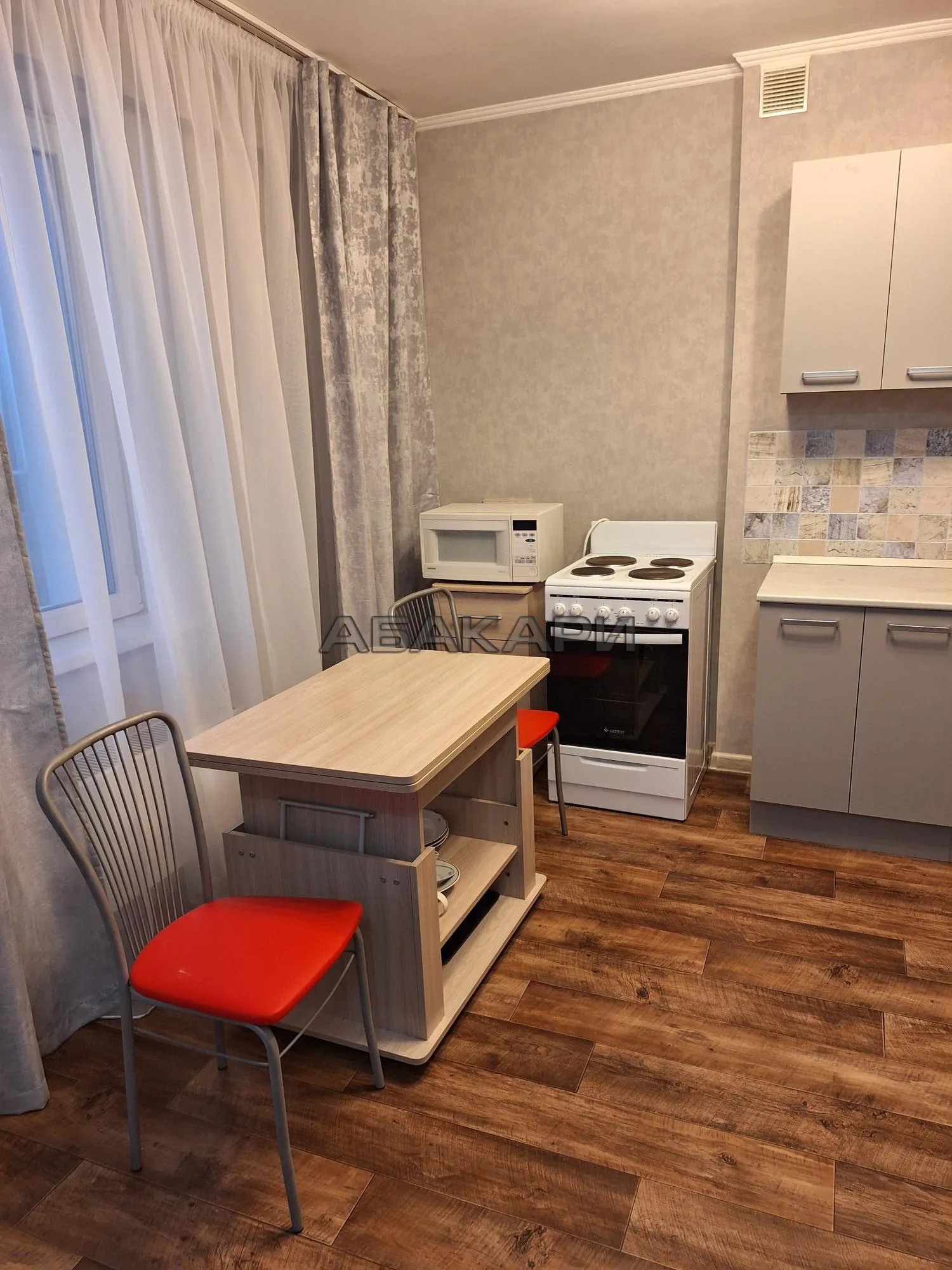 студия Караульная улица, 40  за 30000 руб/мес фото 1