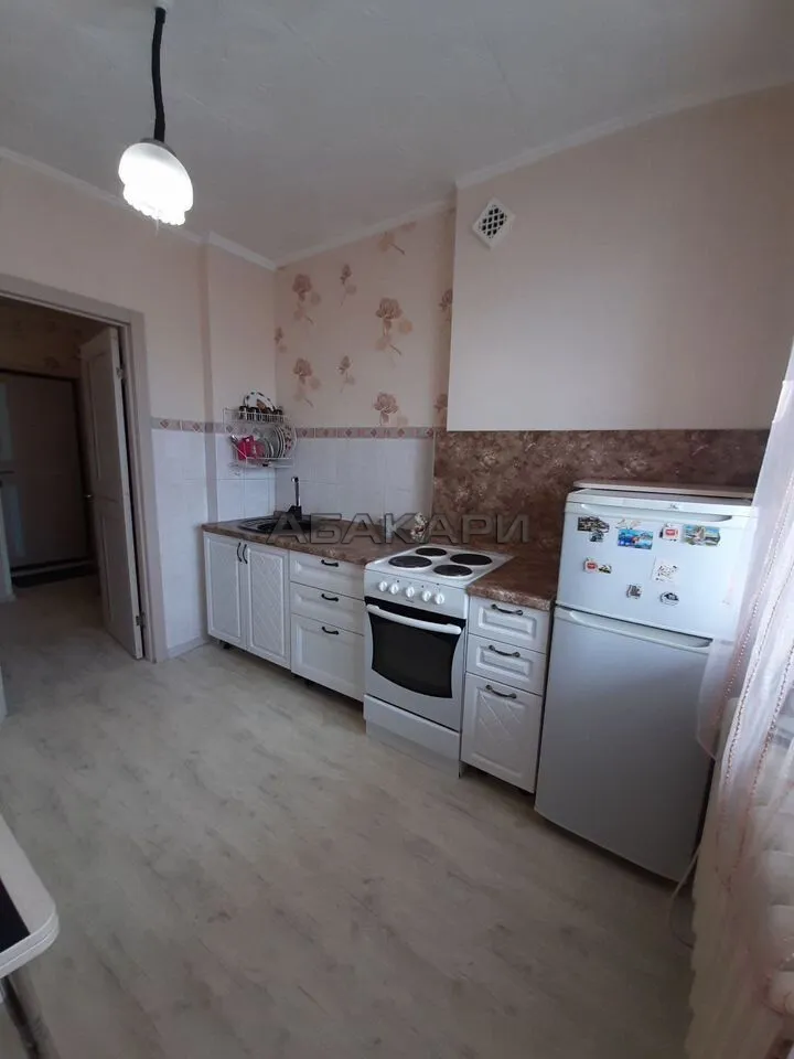 1-комнатная улица Юности, 6  за 28000 руб/мес фото 3