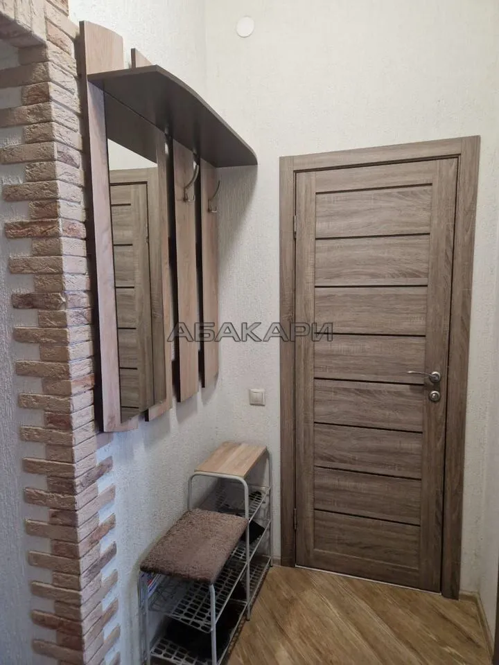 1-комнатная улица Авиаторов, 21  за 45500 руб/мес фото 1