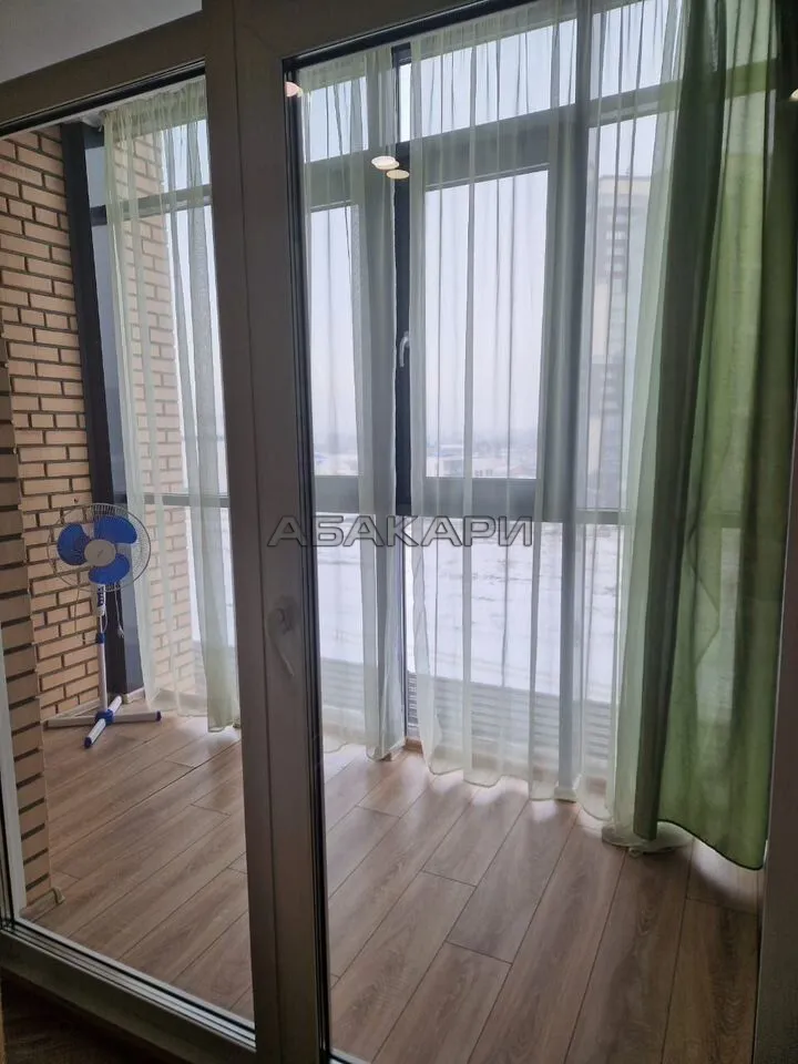 1-комнатная улица Авиаторов, 21  за 45500 руб/мес фото 12