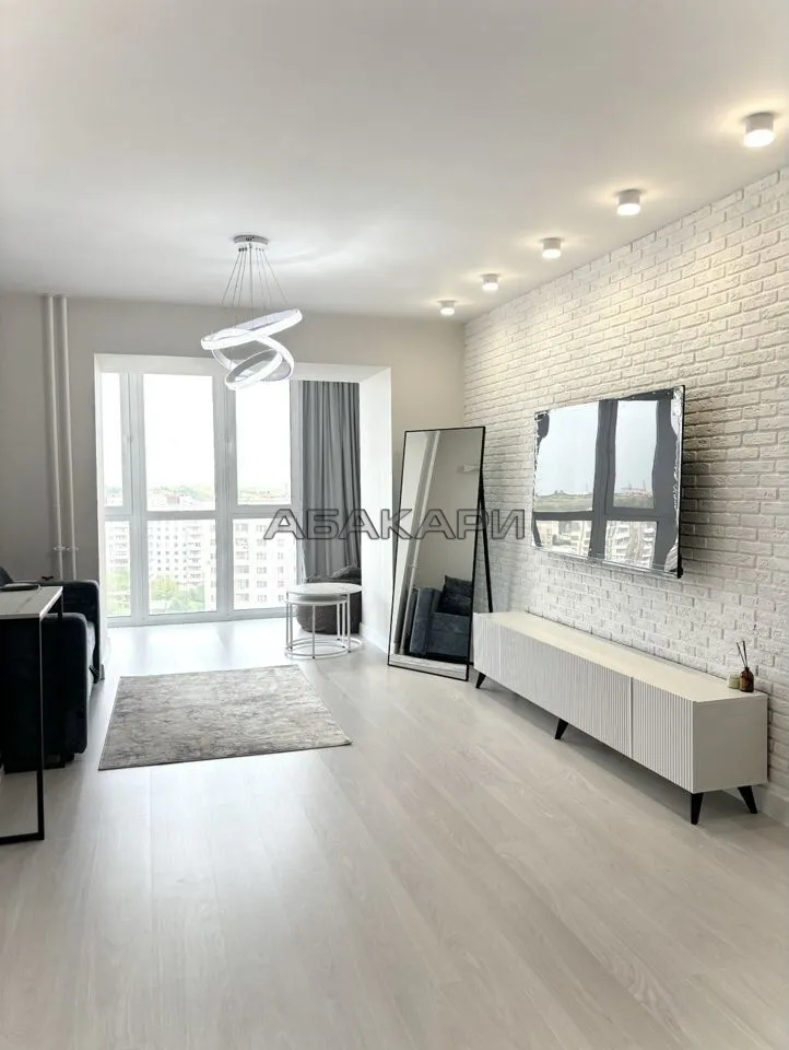 1-комнатная проспект 60 лет Образования СССР, 50А  за 45000 руб/мес фото 1