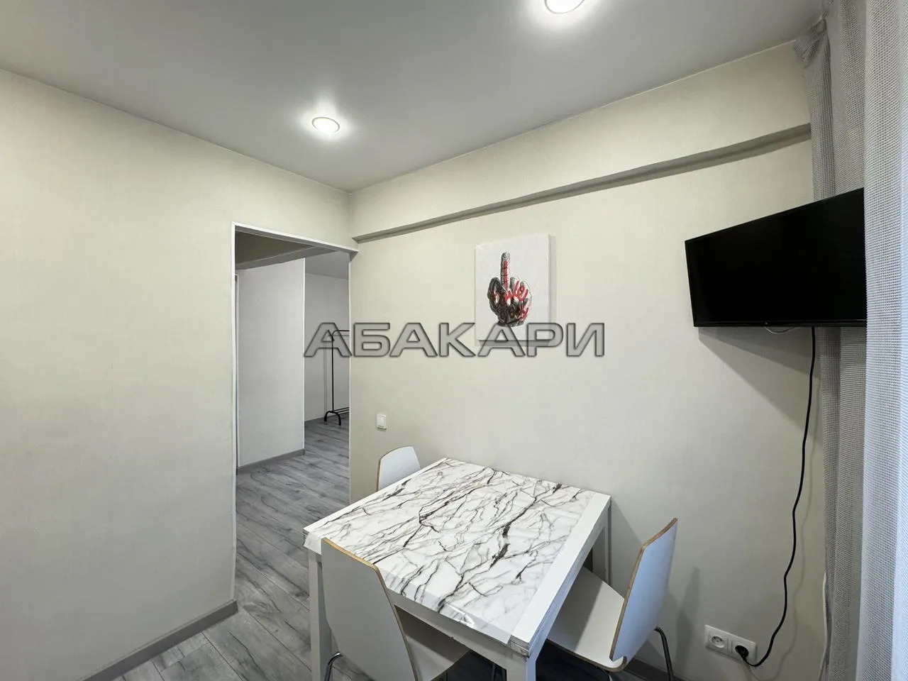 1-комнатная Московская улица, 1  за 30000 руб/мес фото 2