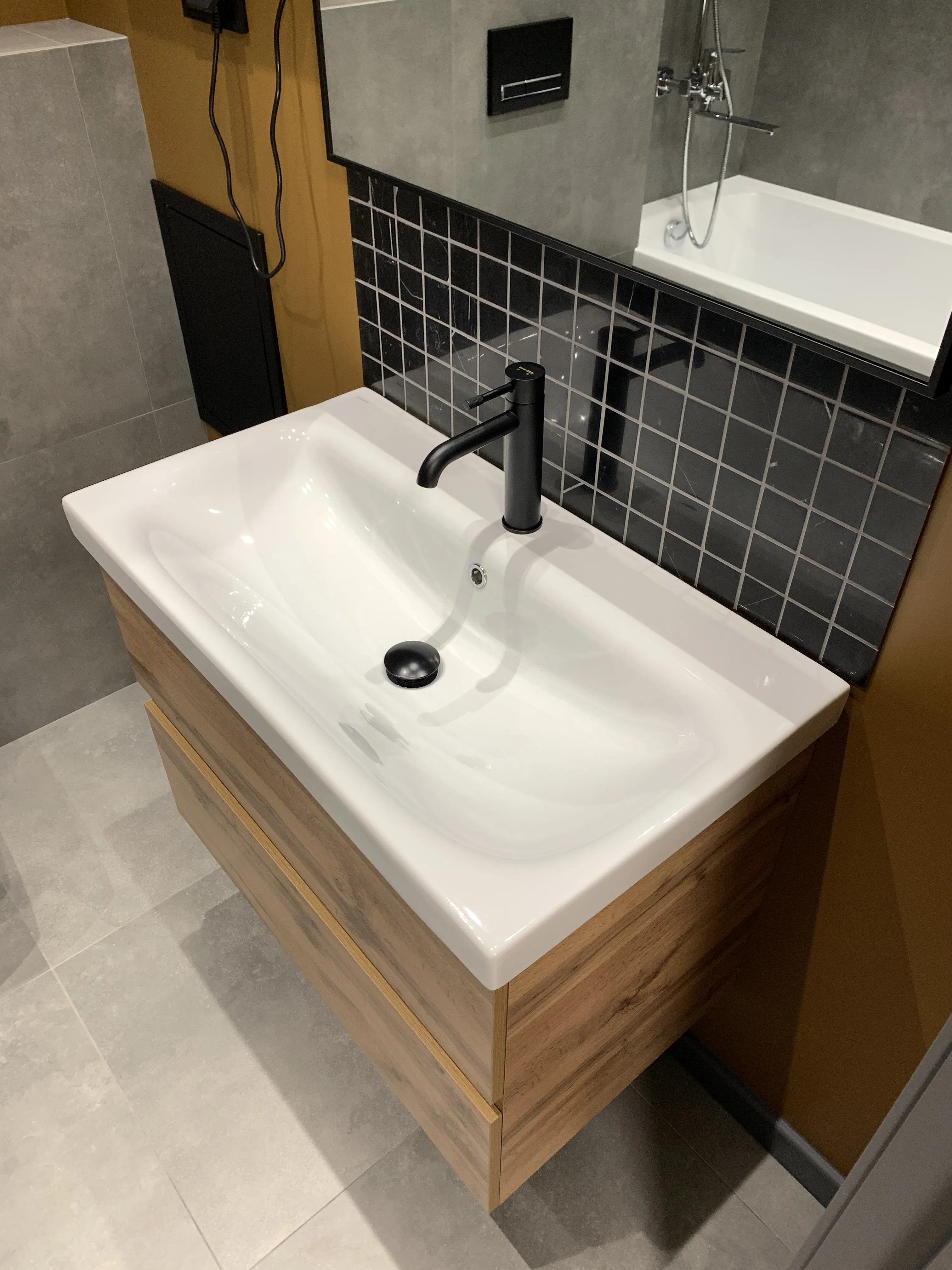 3-комнатная Свободный проспект, 66Рк4  за 75000 руб/мес фото 12