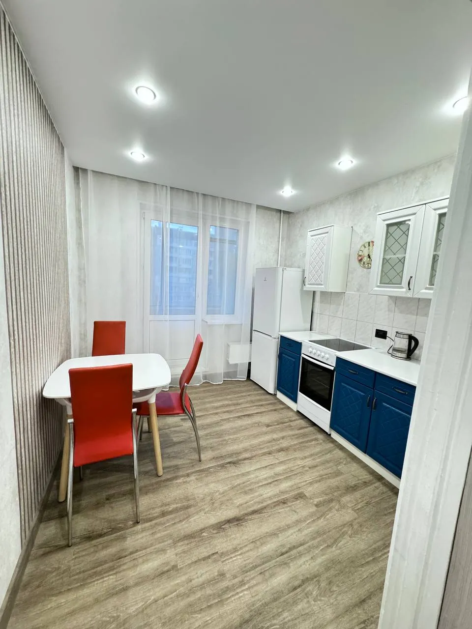 1-комнатная улица Молокова, 50  за 37000 руб/мес фото 3