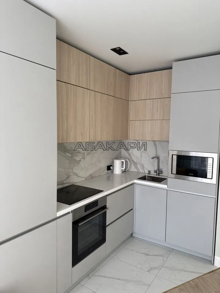 2-комнатная улица Петра Ломако, 6  за 70000 руб/мес фото 5