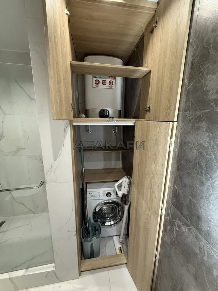 2-комнатная улица Петра Ломако, 6  за 70000 руб/мес фото 21