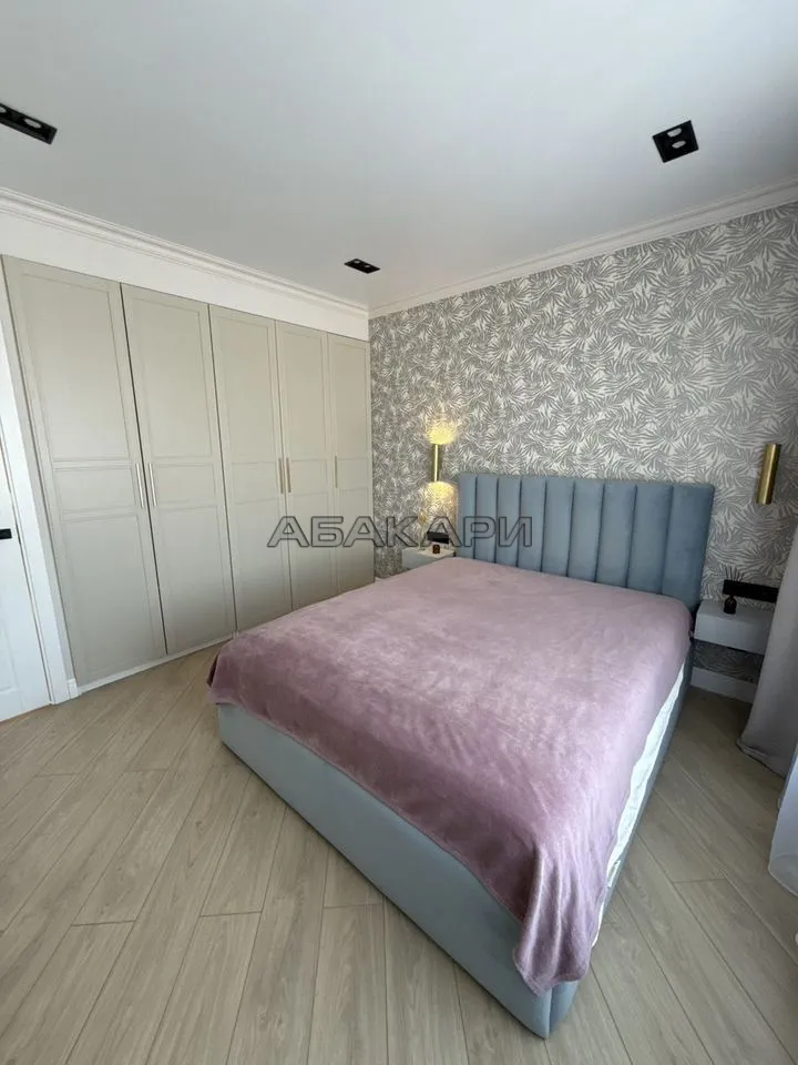 2-комнатная улица Петра Ломако, 6  за 70000 руб/мес фото 12