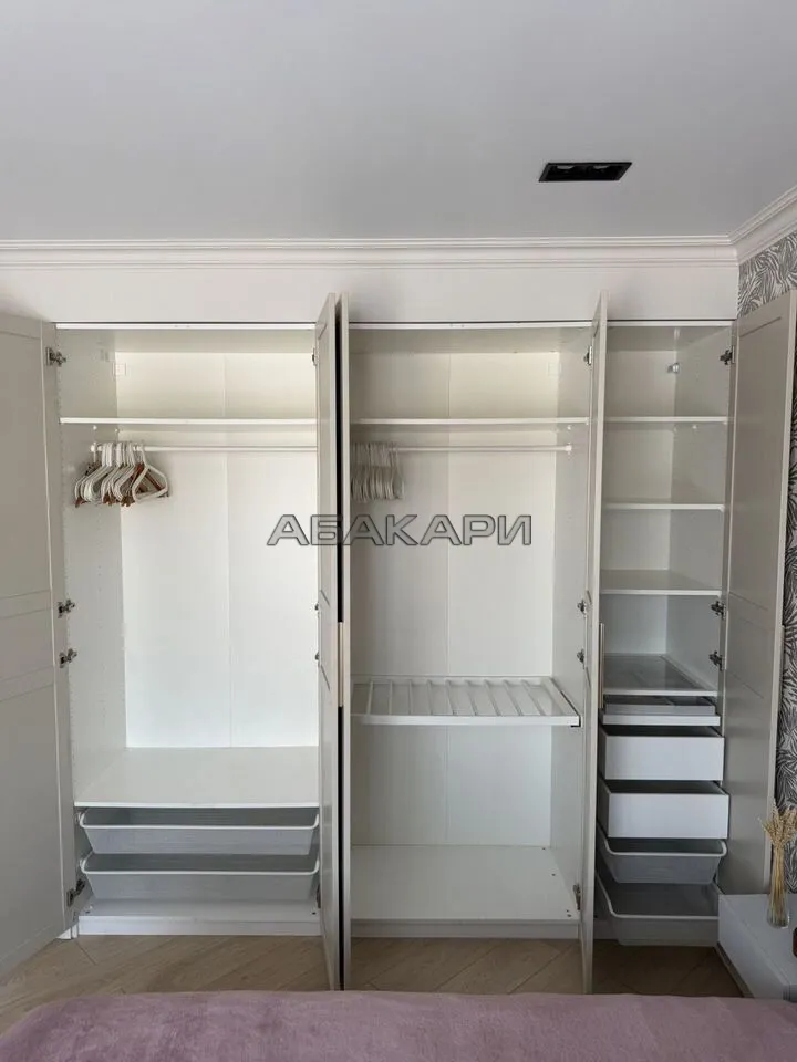 2-комнатная улица Петра Ломако, 6  за 70000 руб/мес фото 14