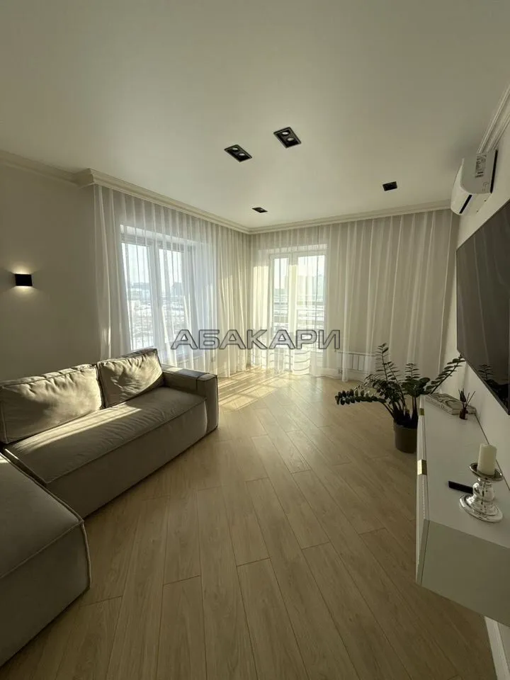 2-комнатная улица Петра Ломако, 6  за 70000 руб/мес фото 18