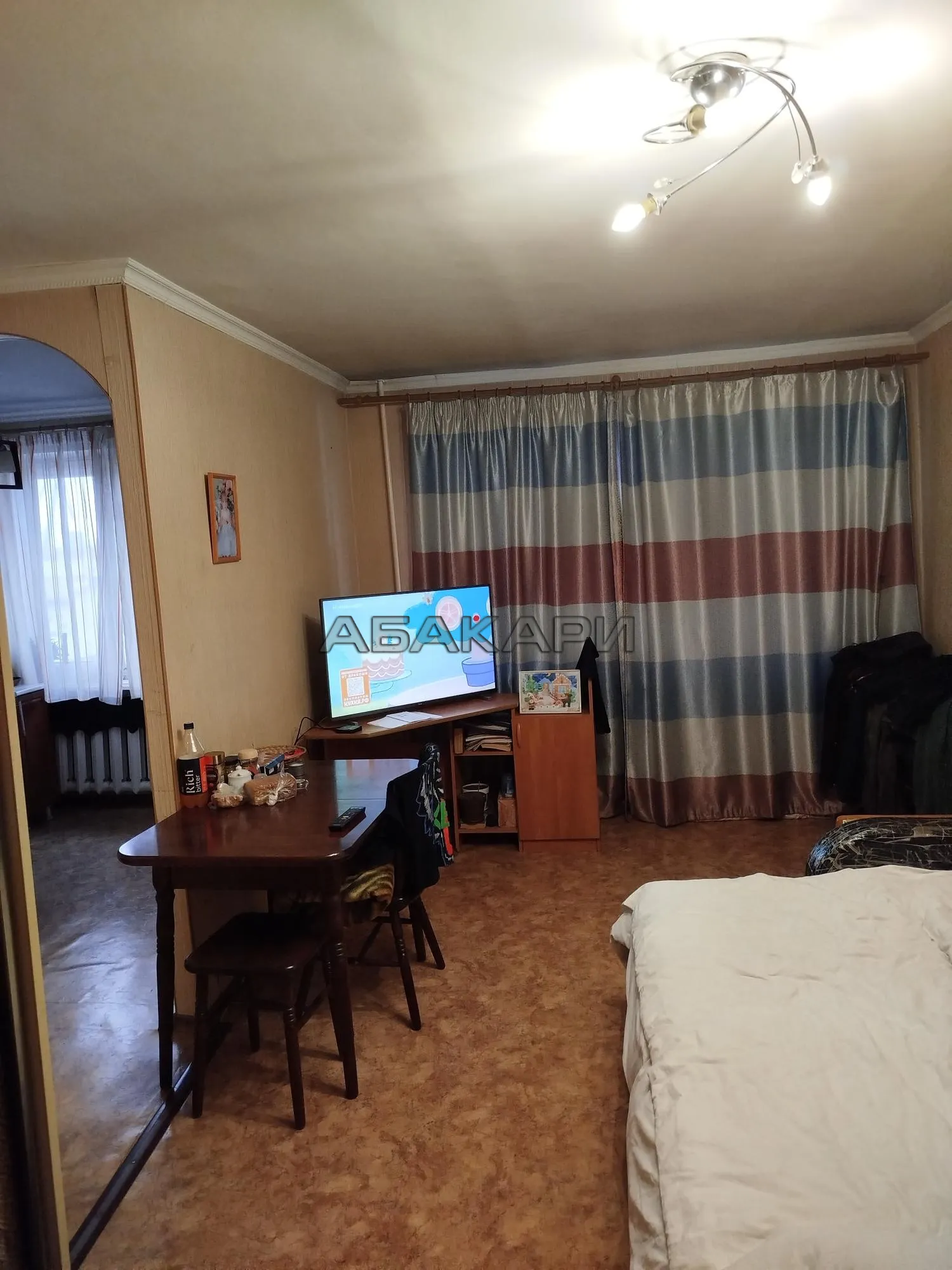 1-комнатная проспект имени Газеты Красноярский Рабочий, 105  за 27000 руб/мес фото 2