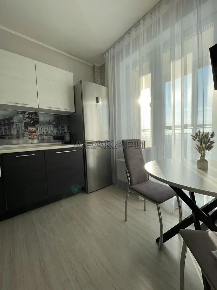 2-комнатная улица Воронова, 20  за 46000 руб/мес фото 2