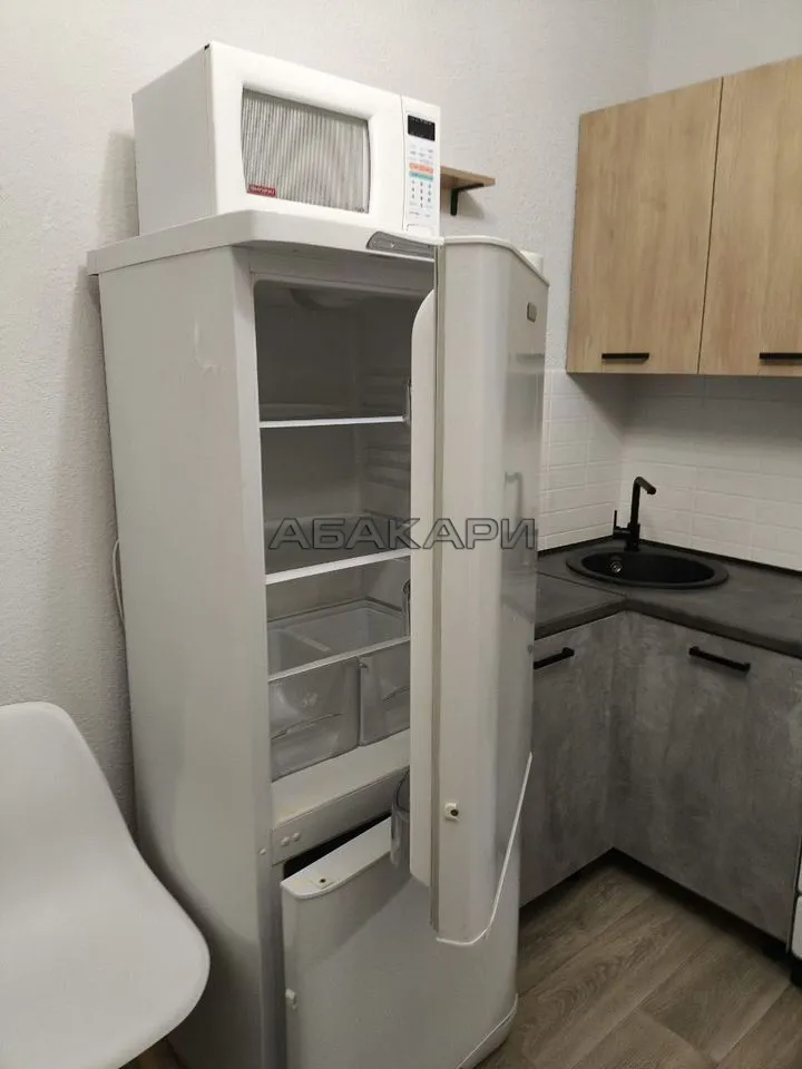 2-комнатная Ленинградская улица, 6  за 30000 руб/мес фото 4