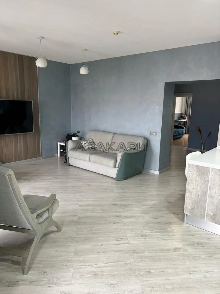 3-комнатная Линейная улица, 122  за 90000 руб/мес фото 2