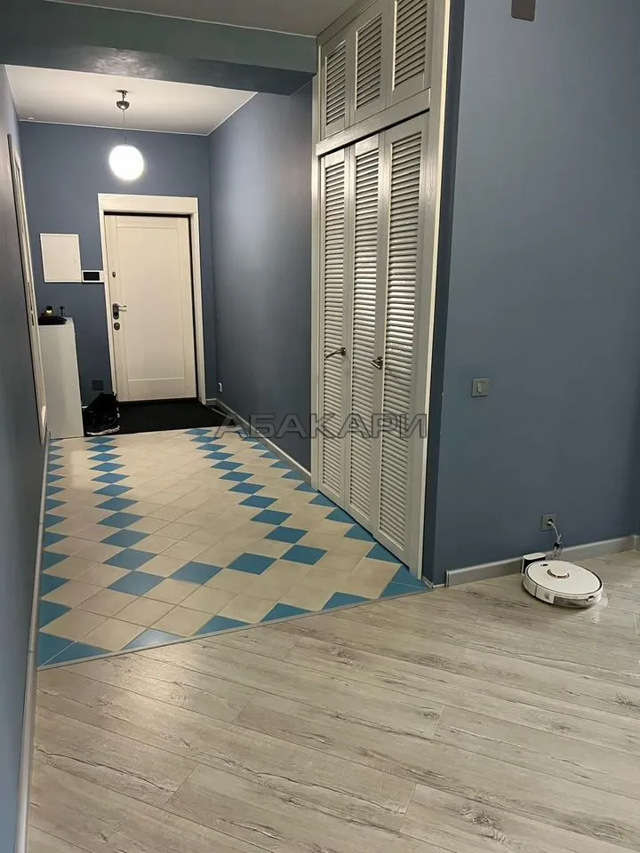 3-комнатная Линейная улица, 122  за 90000 руб/мес фото 8