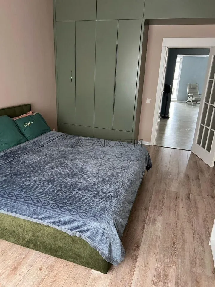 3-комнатная Линейная улица, 122  за 90000 руб/мес фото 11