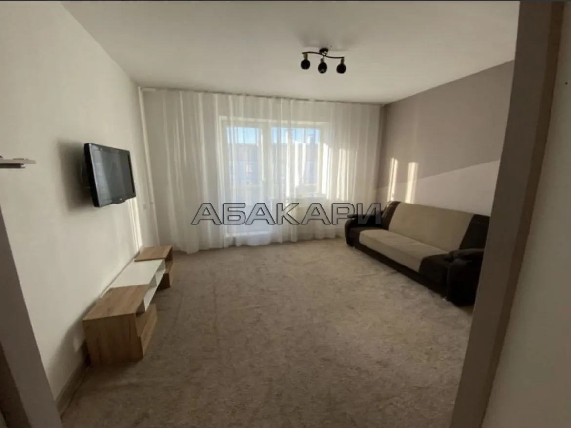 3-комнатная улица Молокова, 64  за 55000 руб/мес фото 6