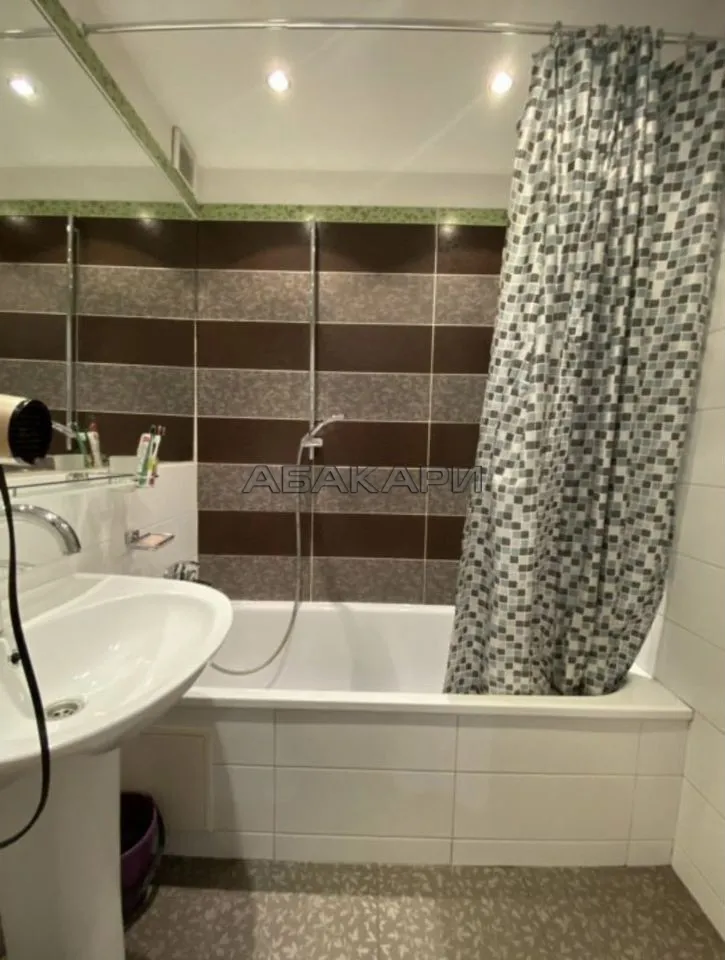 3-комнатная улица Молокова, 64  за 55000 руб/мес фото 8