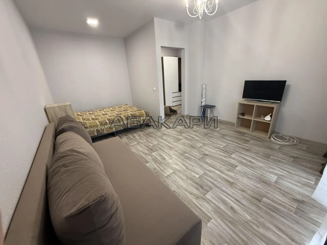 студия Свердловская улица, 6Л  за 30000 руб/мес фото 4