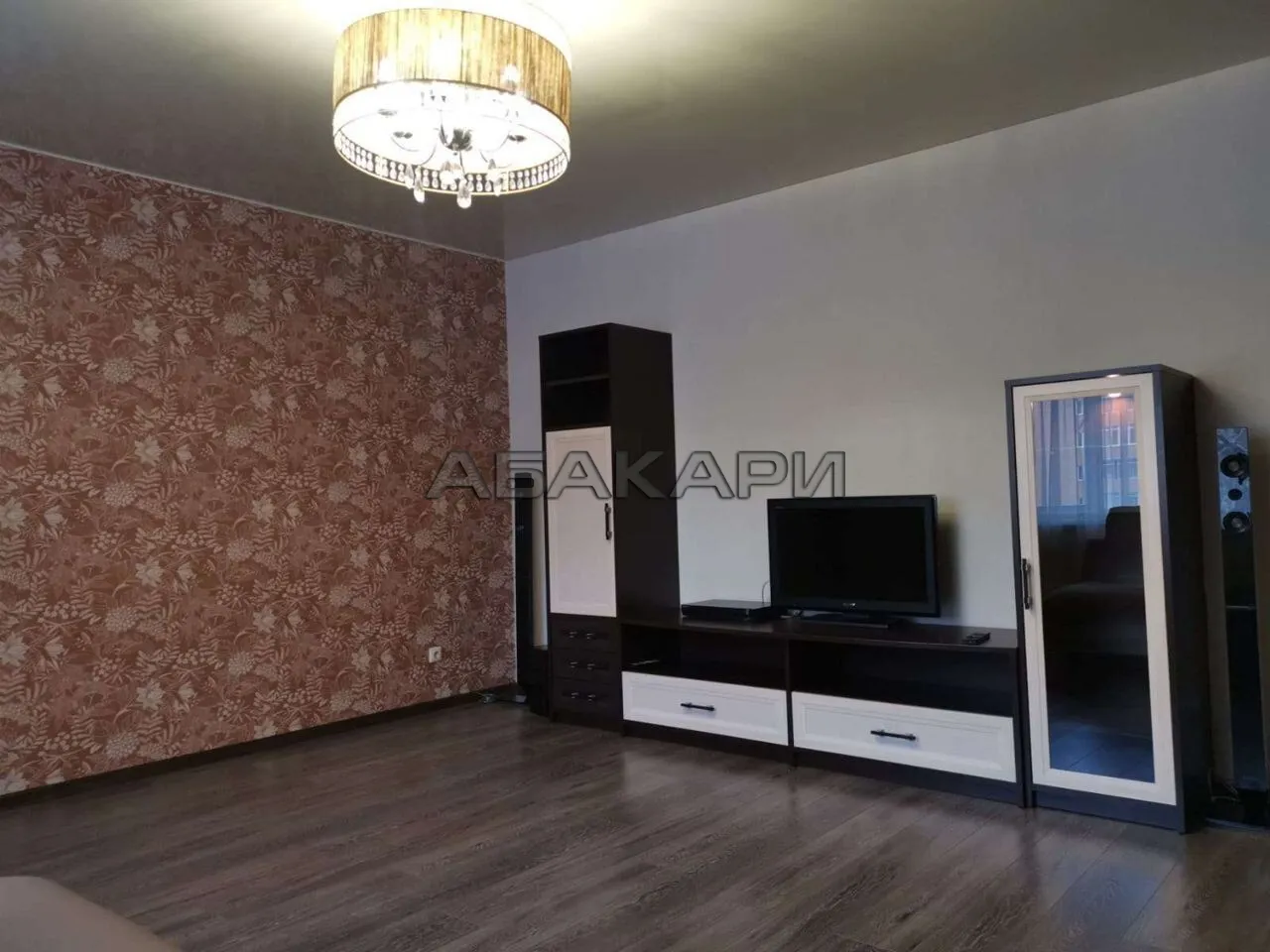 2-комнатная улица Толстого, 17  за 45000 руб/мес фото 3