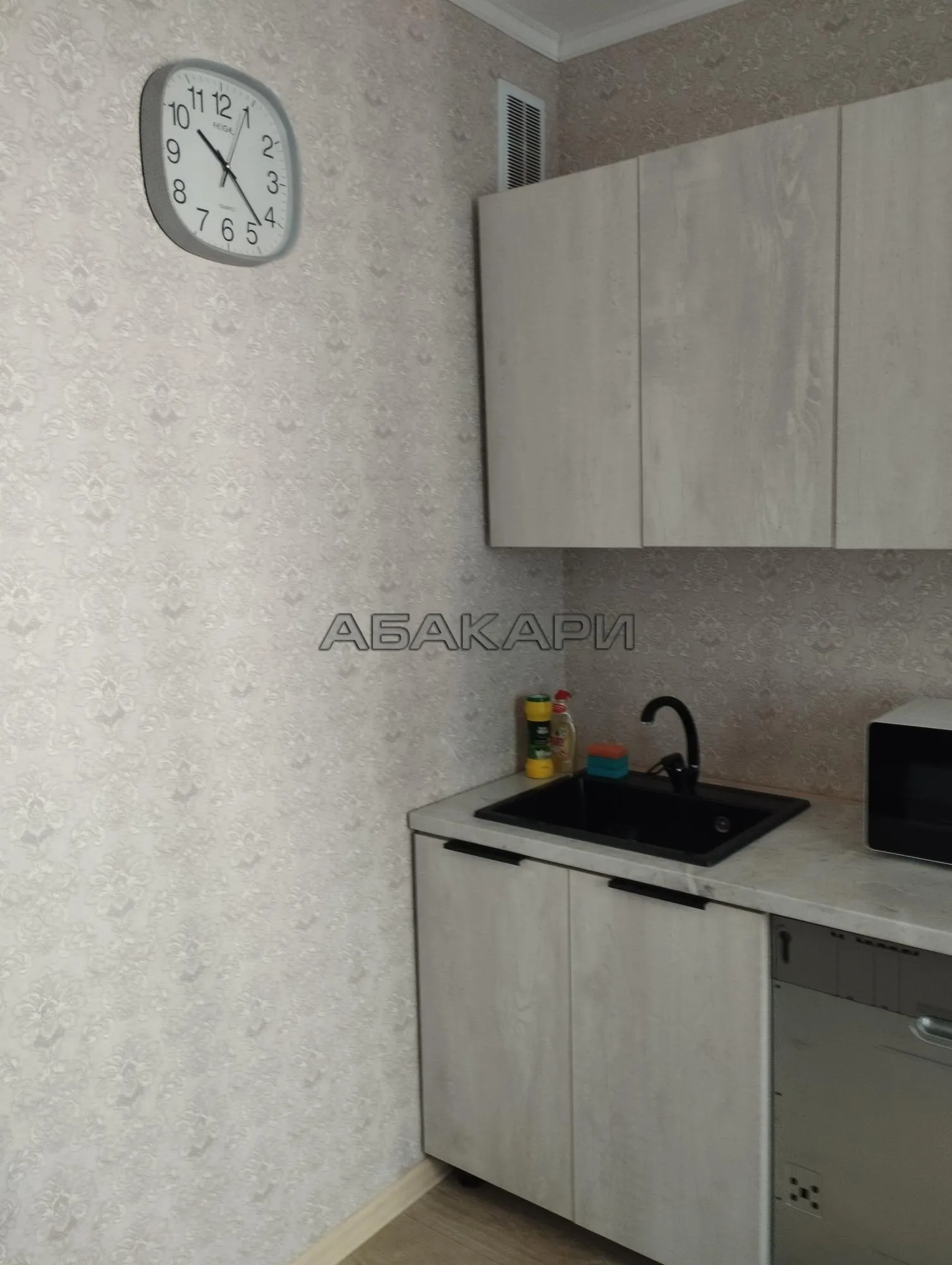 1-комнатная улица Калинина, 17 за 33000 руб/мес фото 3 1-комнатная улица Калинина, 17 за 33000 руб/мес фото 3