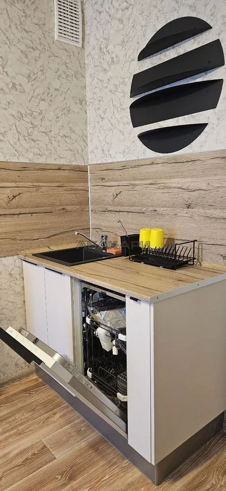 2-комнатная улица Дубровинского, 110Б за 50000 руб/мес фото 3 2-комнатная улица Дубровинского, 110Б за 50000 руб/мес фото 3