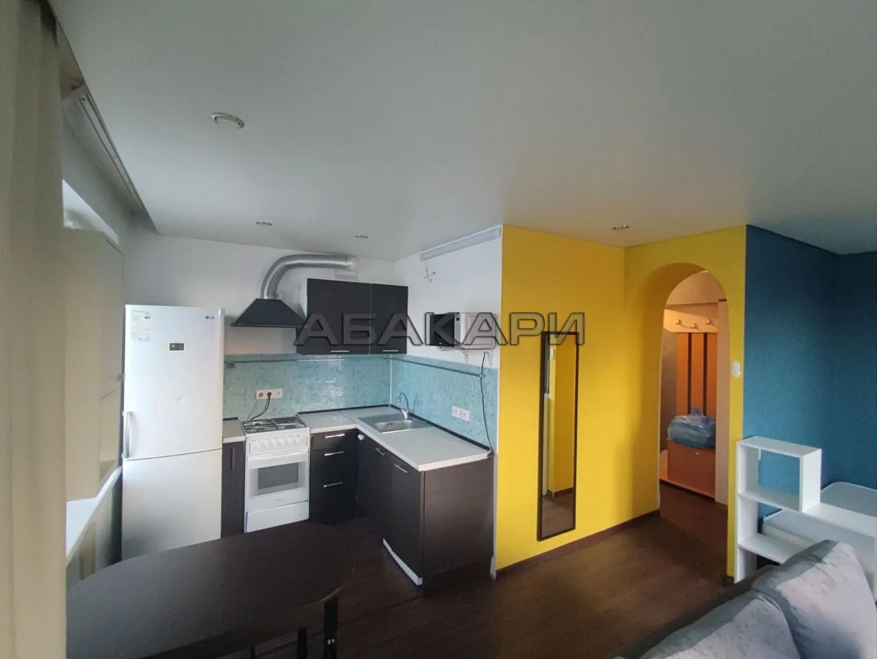 1-комнатная проспект имени Газеты Красноярский Рабочий, 100А  за 30000 руб/мес фото 2