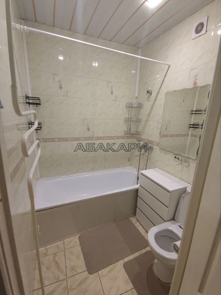 1-комнатная проспект имени Газеты Красноярский Рабочий, 100А  за 30000 руб/мес фото 10