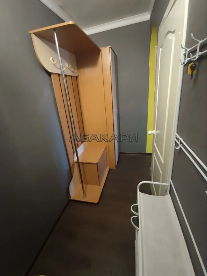 1-комнатная проспект имени Газеты Красноярский Рабочий, 100А  за 30000 руб/мес фото 9