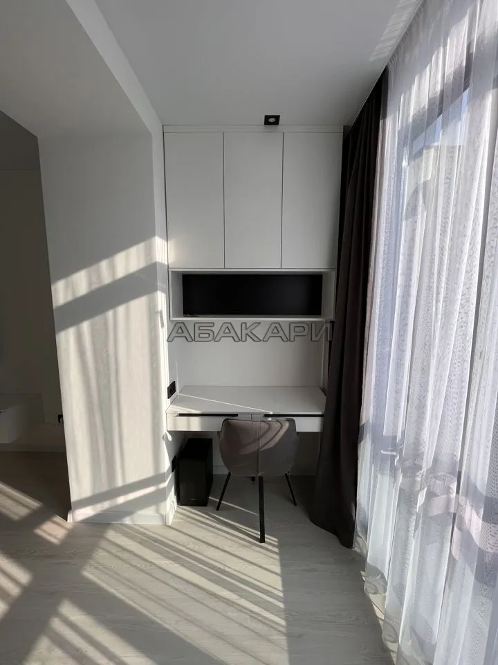 1-комнатная улица Авиаторов, 24  за 55000 руб/мес фото 4