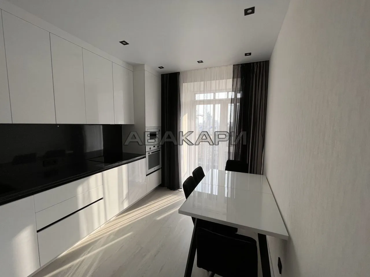 1-комнатная улица Авиаторов, 24  за 55000 руб/мес фото 5