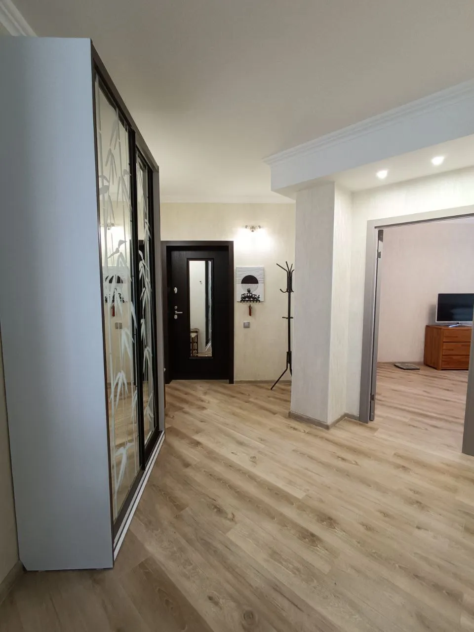 2-комнатная улица Авиаторов, 39  за 60000 руб/мес фото 4