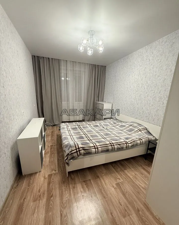 3-комнатная улица Дубровинского, 110В  за 48000 руб/мес фото 7