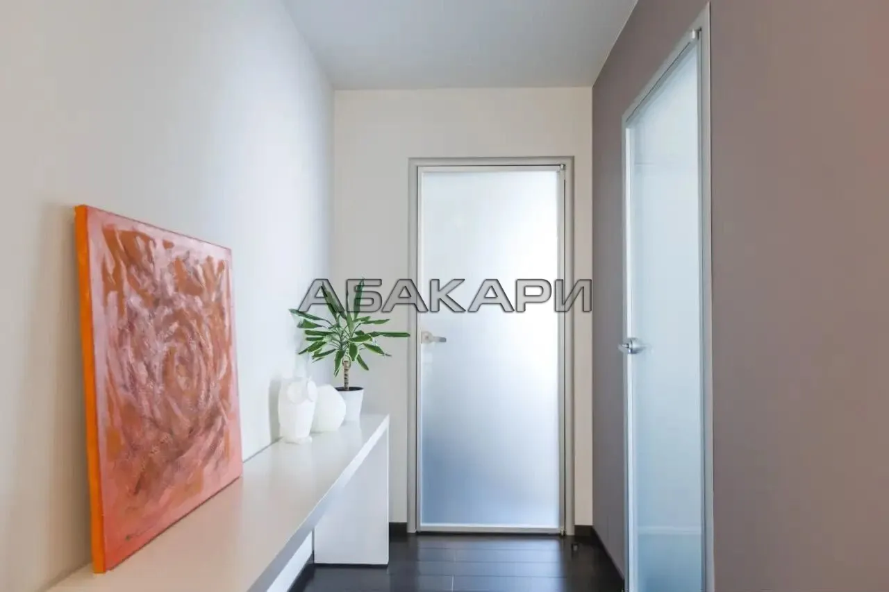 3-комнатная улица Ломоносова, 11А  за 190000 руб/мес фото 8