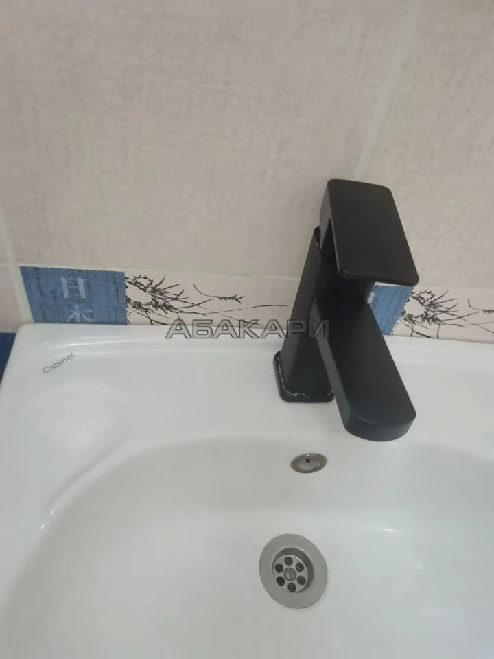 1-комнатная Свободный проспект, 10  за 35000 руб/мес фото 15